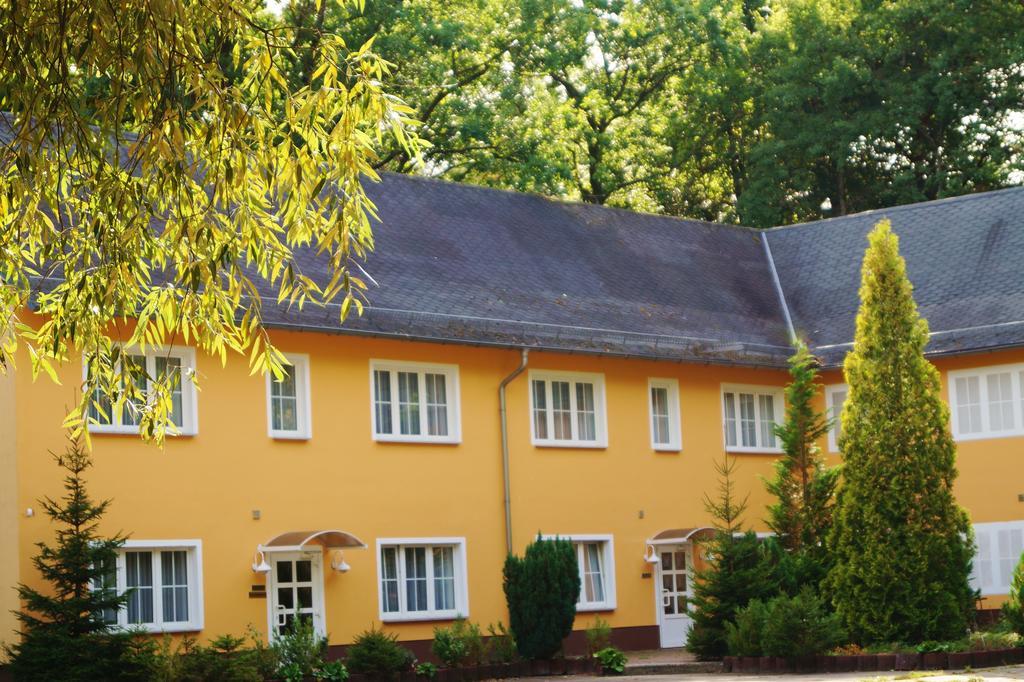Waldsee Hotel Am Wirchensee Treppeln Exterior photo
