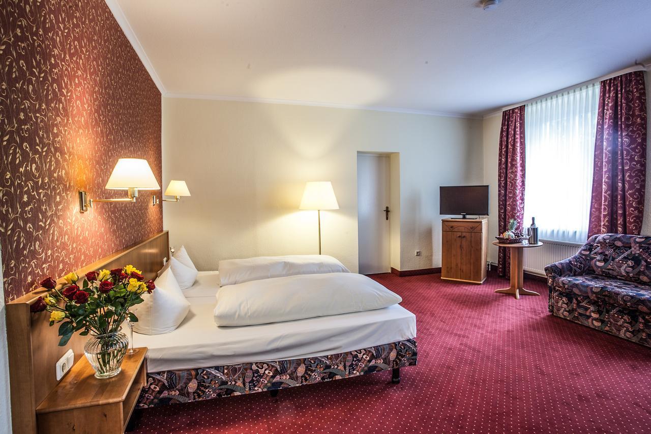 Waldsee Hotel Am Wirchensee Treppeln Exterior photo